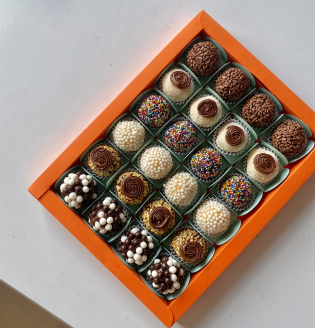 Caixa Super Brigadeiros